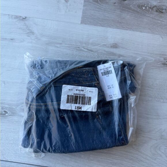 Hollister CURVY HIGH-RISE MEDIUM WASH JEAN LEGGINGS 31X28 NWT in packaging - Picture 6 of 9